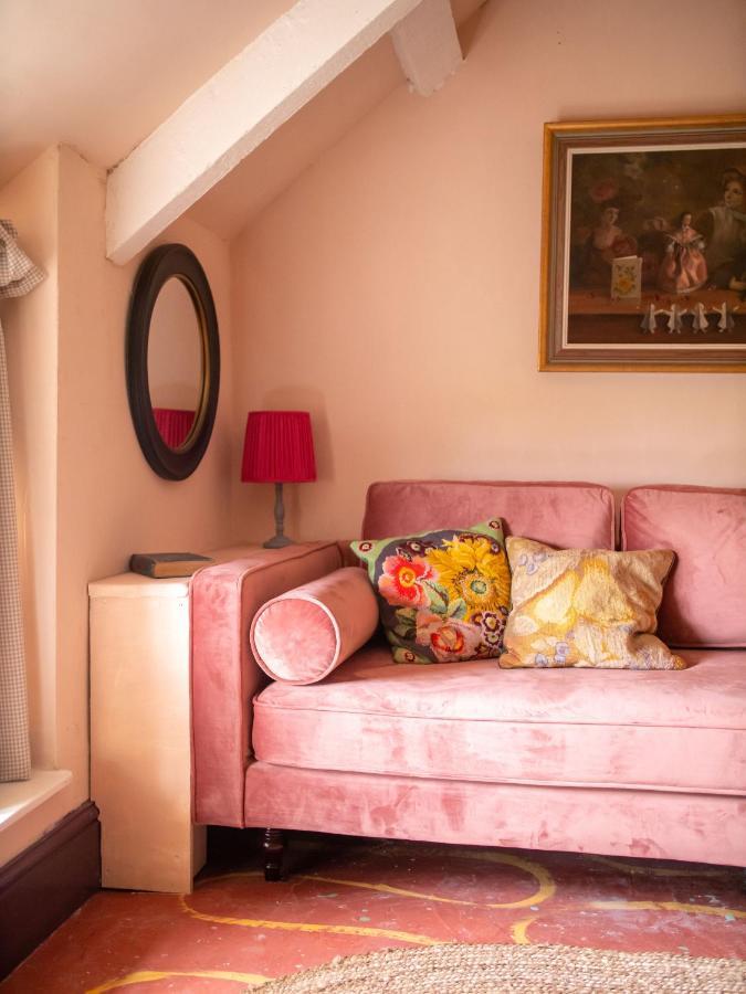 Country Cottage With Spa, Catering, Gardens, Nature Reserve Walks - Free Parking, Self Checkin Scunthorpe Buitenkant foto