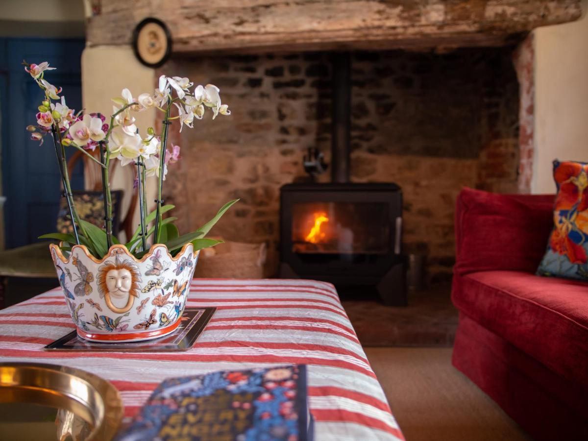 Country Cottage With Spa, Catering, Gardens, Nature Reserve Walks - Free Parking, Self Checkin Scunthorpe Buitenkant foto