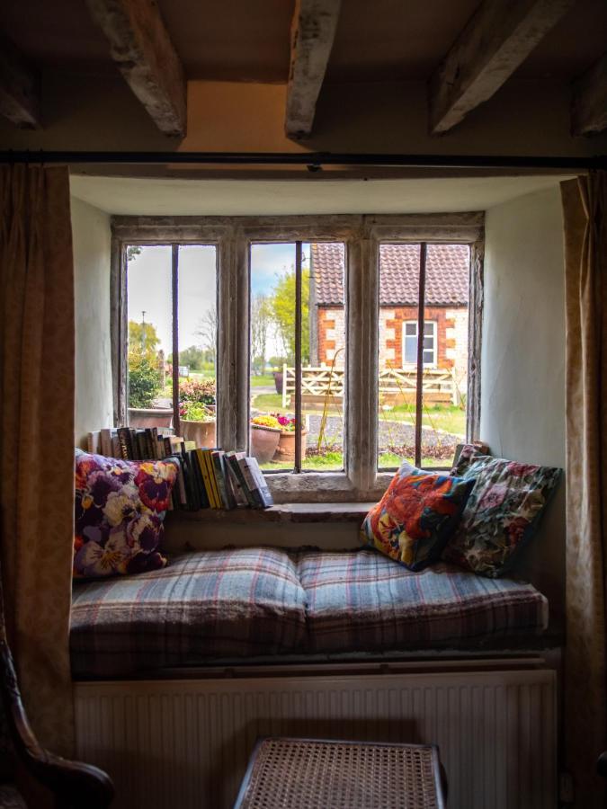 Country Cottage With Spa, Catering, Gardens, Nature Reserve Walks - Free Parking, Self Checkin Scunthorpe Buitenkant foto