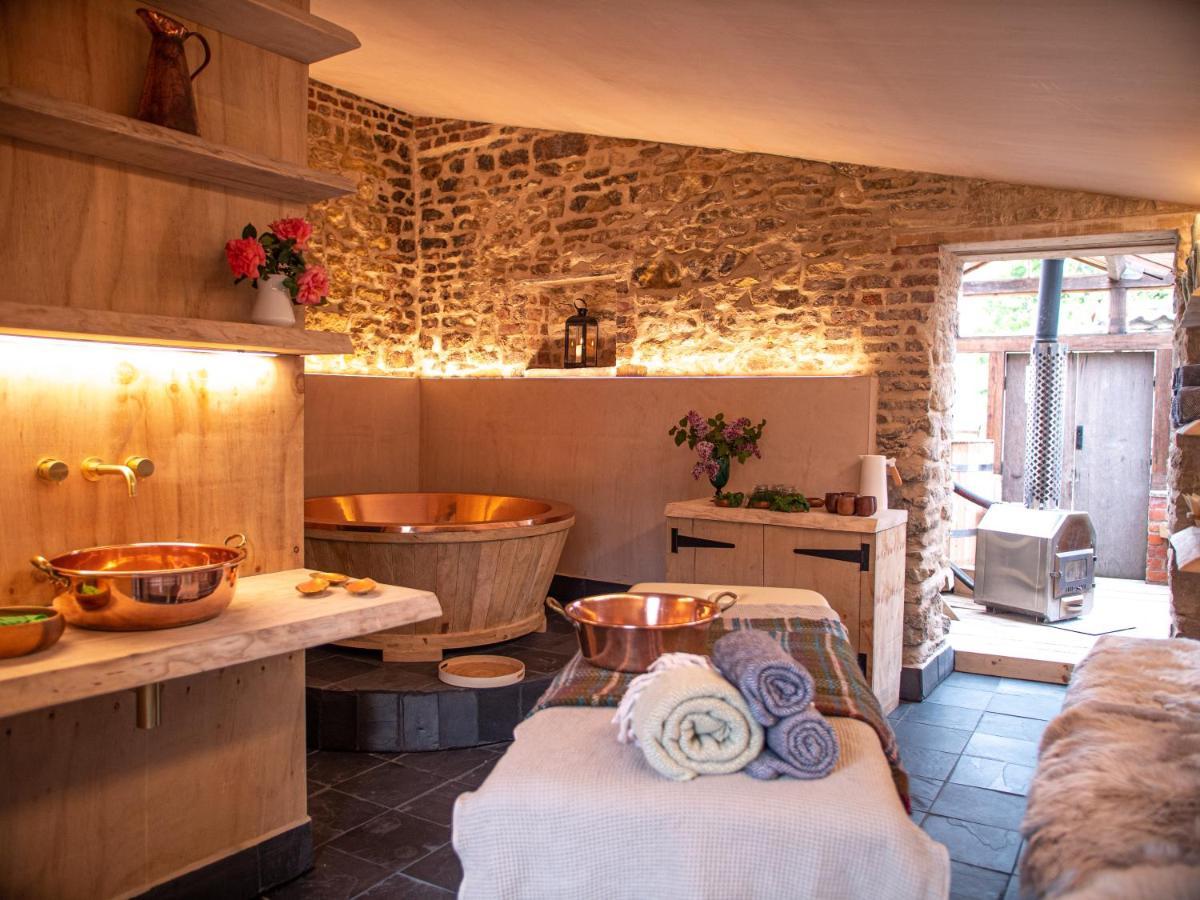 Country Cottage With Spa, Catering, Gardens, Nature Reserve Walks - Free Parking, Self Checkin Scunthorpe Buitenkant foto