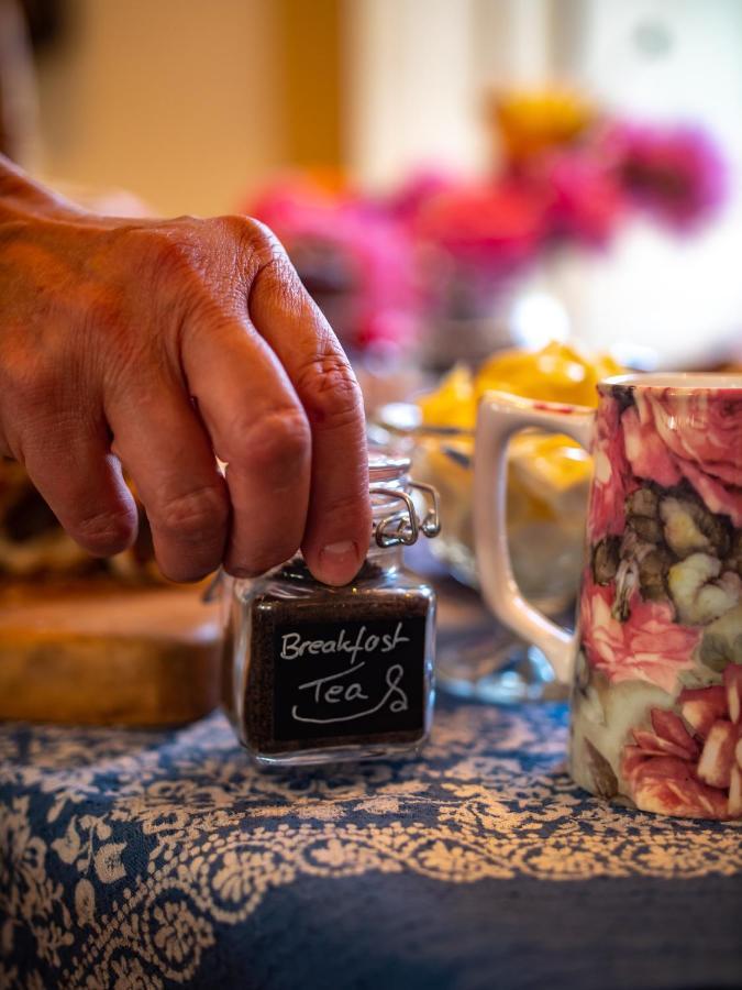 Country Cottage With Spa, Catering, Gardens, Nature Reserve Walks - Free Parking, Self Checkin Scunthorpe Buitenkant foto